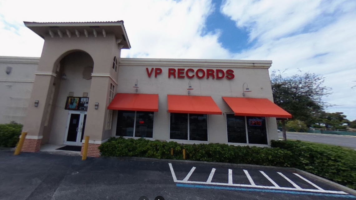 Want to meet reggae star Shaggy? Here are details on his album signing in Miramar