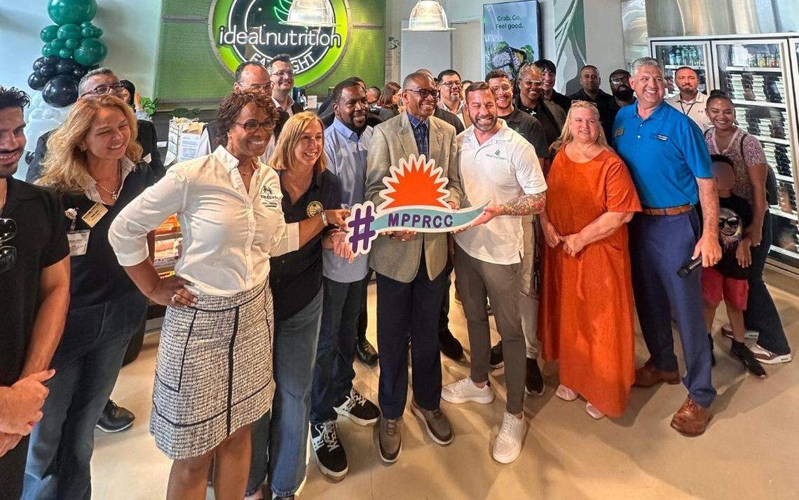 Several dignitaries attended the grand opening of Ideal Nutrition at Miramar Town Center, including, from left to right: Commissioner Avril Cherasard, State Rep. Robin Bartleman, Commissioner Maxwell Chambers and Vice Mayor Carson “Eddy” Edwards. Franchise owner Matthew Steinberg is in the white shirt, next to Edwards.