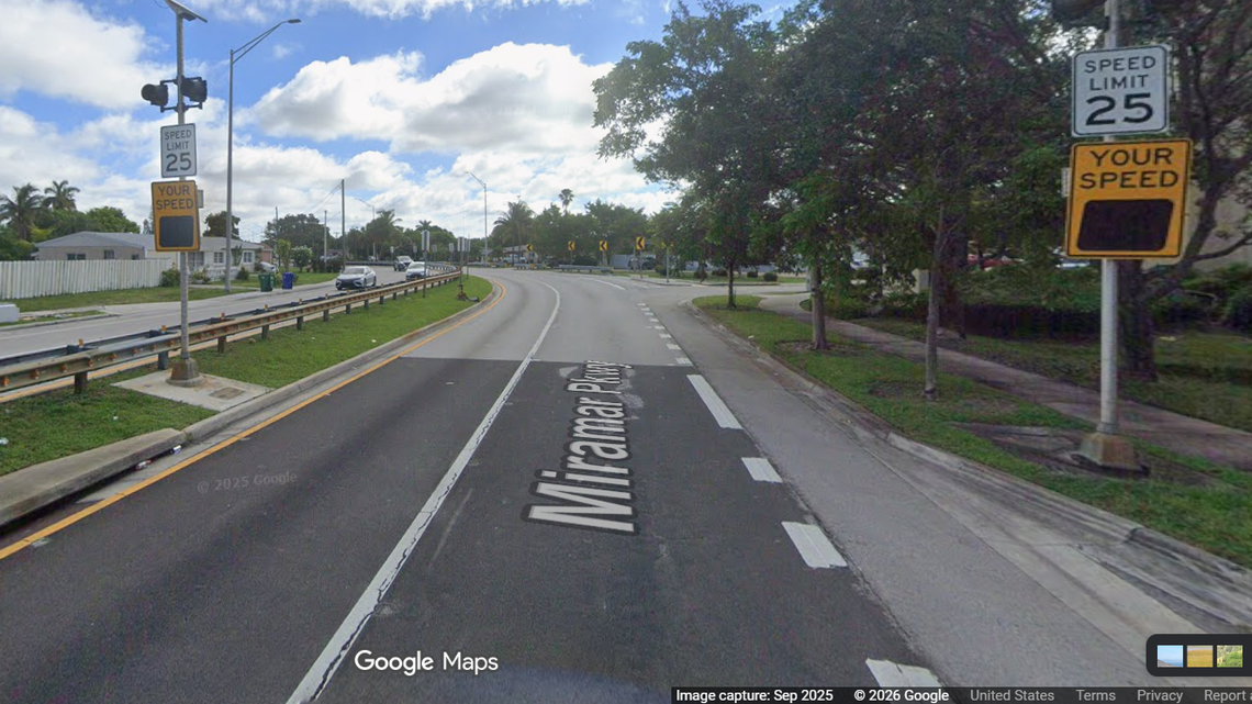 Sometimes referred to as the “death bend,” this stretch of Miramar Parkway now has guardrails, signs and lights to curb speeding.