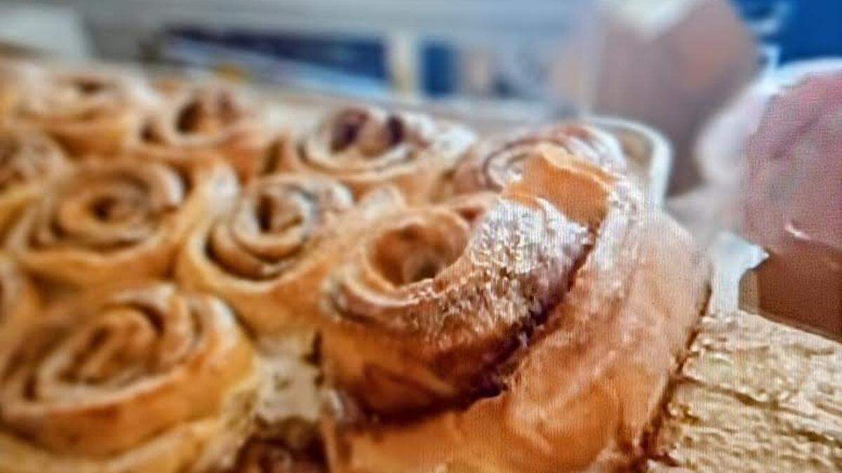 Screen shot from TikTok video of cinnamon buns for sale at Roll & Dough in Miramar